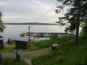 Kleiner, sehr ruhiger Hafen in Bjüroklubb
