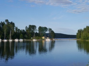 Ein sehr schöner Hafen - Lustholmen. Da bekommt man Lust, noch zu bleiben :)