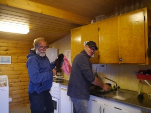 ...und die Männer erledigen den Abwasch :)