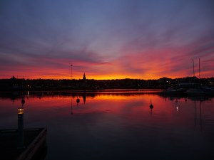 Sonne unter in Glada Hudik